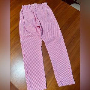 Mini Boden girls pants, size 10Y. Pink stripes
